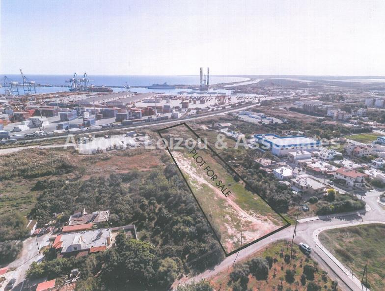 Field in Limassol (Zakaki) for sale