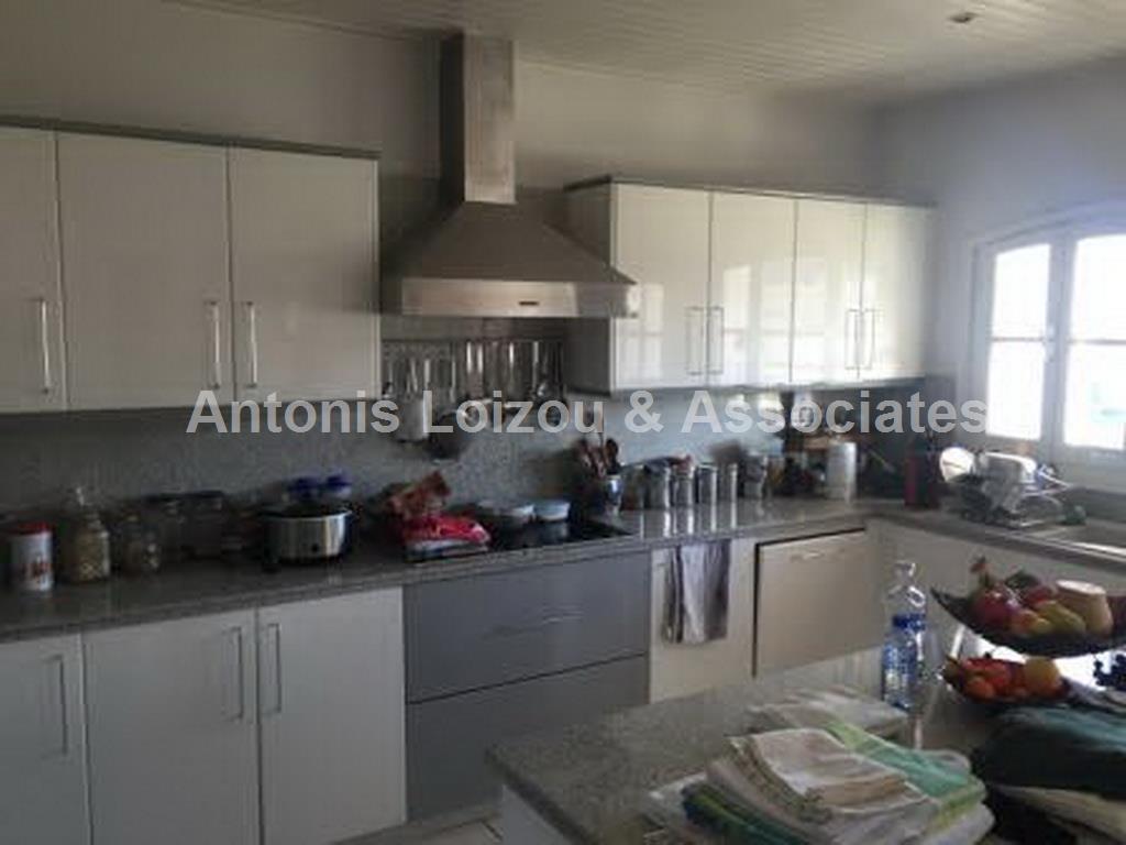 4 Bed plus maid's room Upper House in Mont Parnasse - Engomi properties for sale in cyprus
