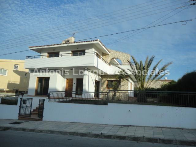 Detached House in Nicosia (Makedonitissa) for sale