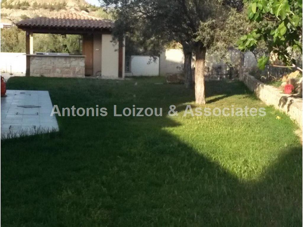 4 bedroom house in Pera Orinis properties for sale in cyprus