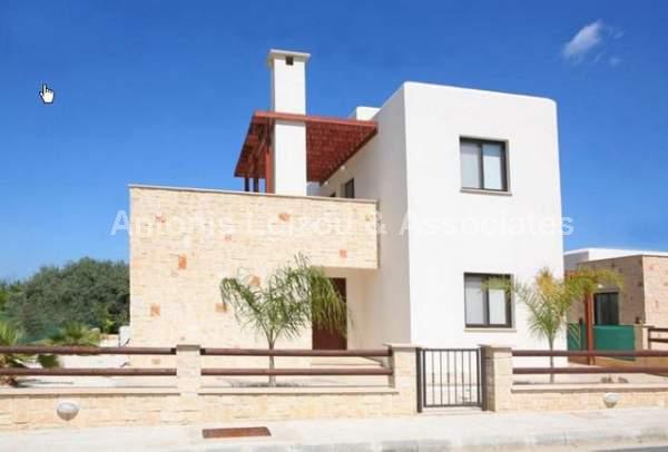 Detached Villa in Paphos (Argaka) for sale
