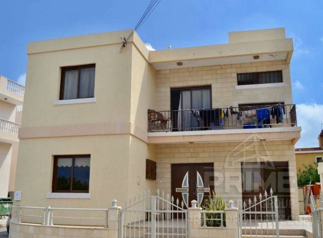 Sale of townhouse in area: Chloraka - properties for sale in cyprus