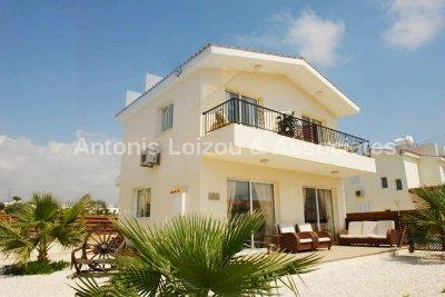 Detached Villa in Paphos (Chloraka) for sale