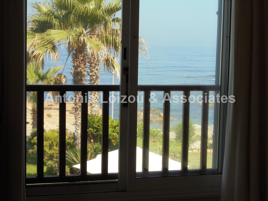 Luxurious 5 bedroom beachfront villa in Chlorakas properties for sale in cyprus