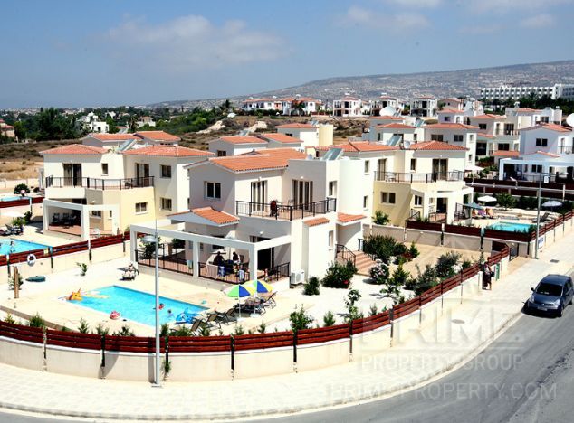 Sale of villa, 614 sq.m. in area: Coral Bay -