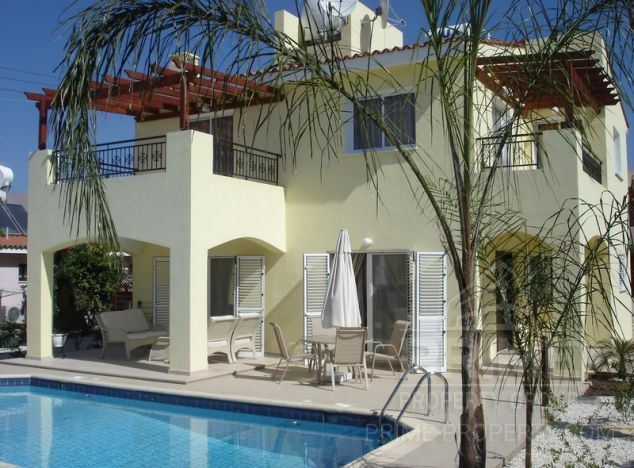Villa in Paphos (Emba) for sale