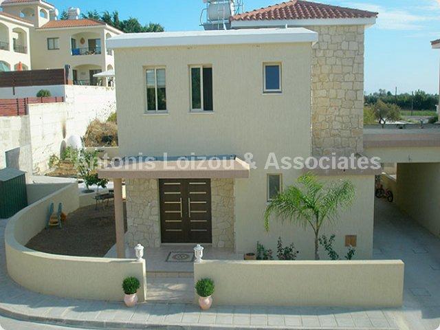 Detached Villa in Paphos (Emba) for sale