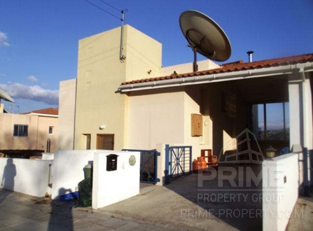 Villa in Paphos (Giolou) for sale
