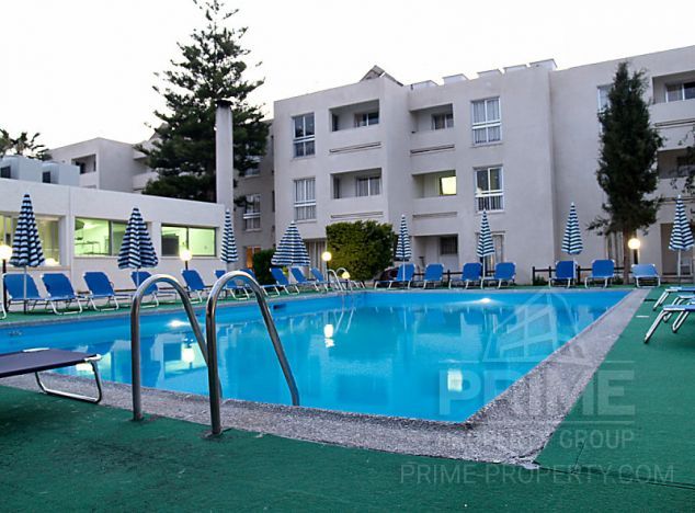 Sale of hotel, 2,760 sq.m. in area: Kato Paphos - properties for sale in cyprus