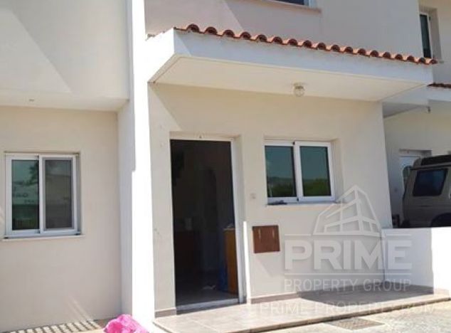 Town house in Paphos (Kissonerga) for sale