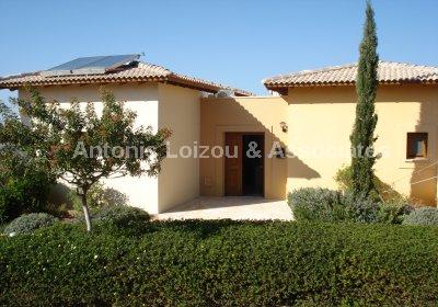 Semi Villa in Paphos (Kouklia) for sale