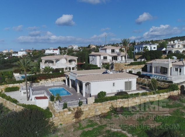 Sale of bungalow, 465 sq.m. in area: Pegeia - properties for sale in cyprus