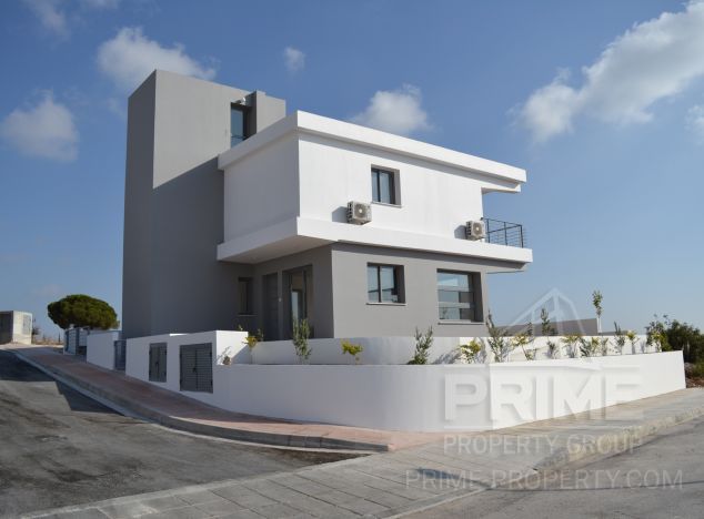 Sale of villa, 220 sq.m. in area: Pegeia - properties for sale in cyprus