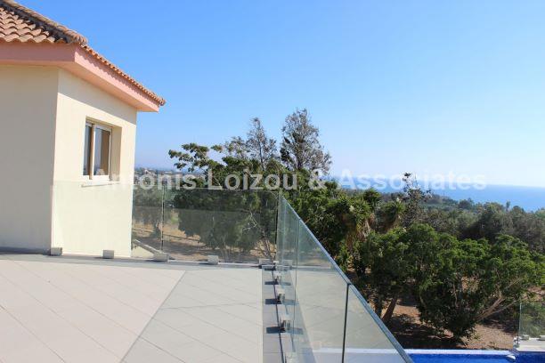 Detached House in Paphos (Sea Caves) for sale