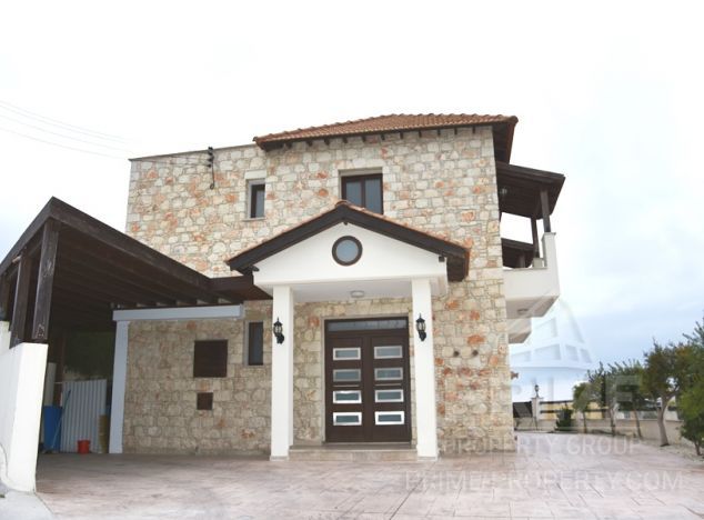 Sale of villa, 180 sq.m. in area: Stroumpi - properties for sale in cyprus