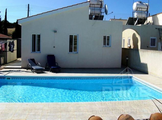 Bungalow in Paphos (Timi) for sale