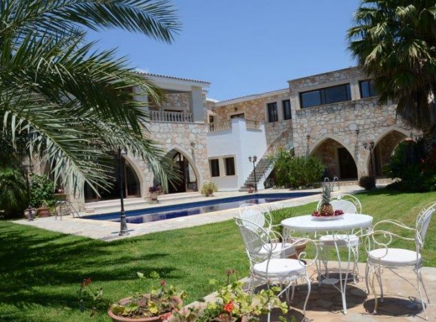 Villa in Paphos (Tremithousa) for sale