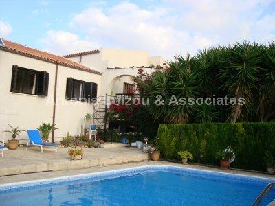 Detached House in Paphos (Tremithousa) for sale