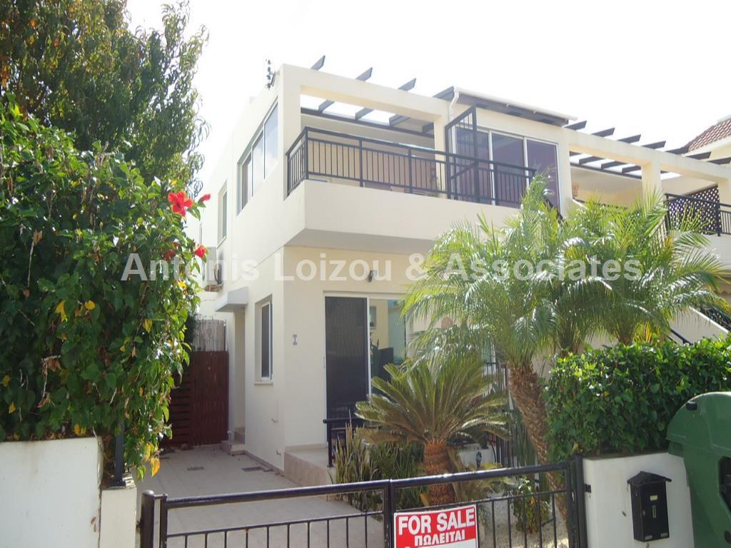 Ground Floor apa in Paphos (Universal) for sale