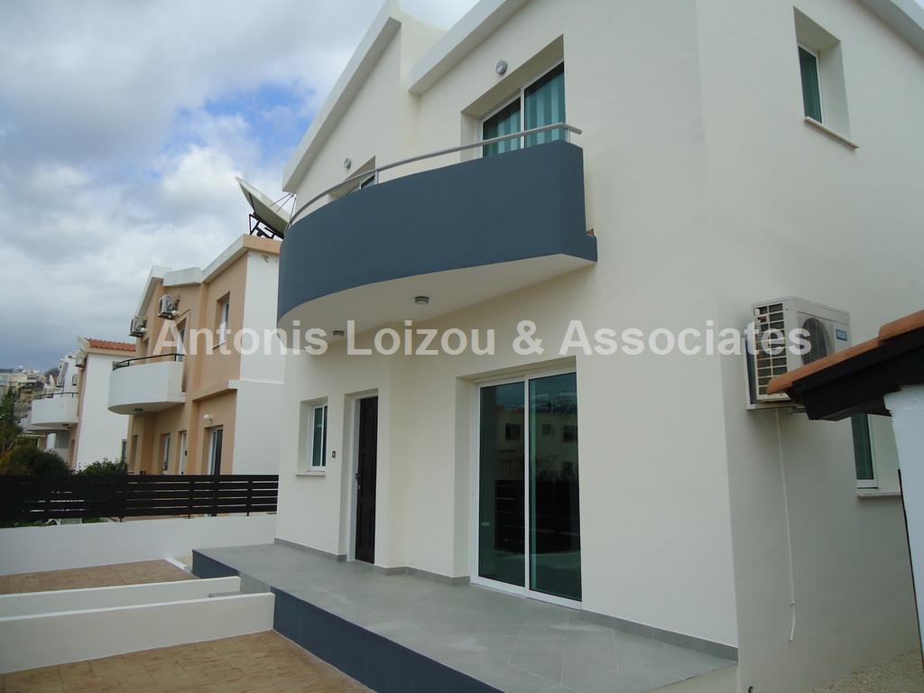 Detached House in Paphos (Universal) for sale