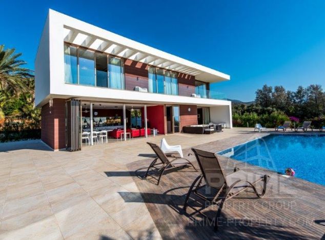 Sale of villa, 400 sq.m. in area: Gialia -