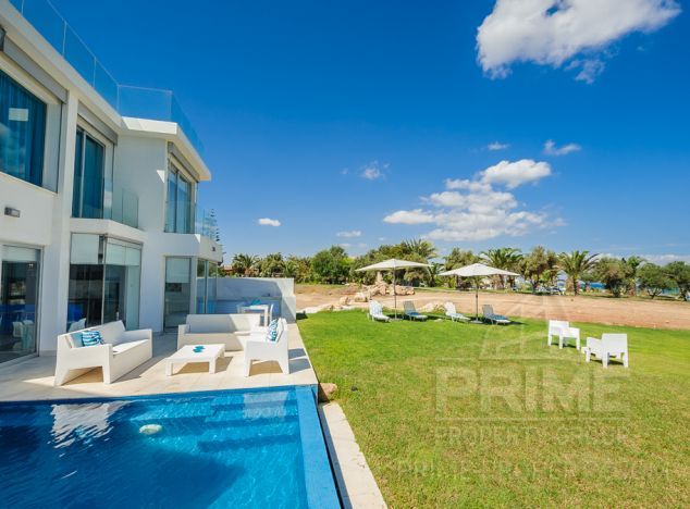 Sale of villa in area: Ayia Triada -