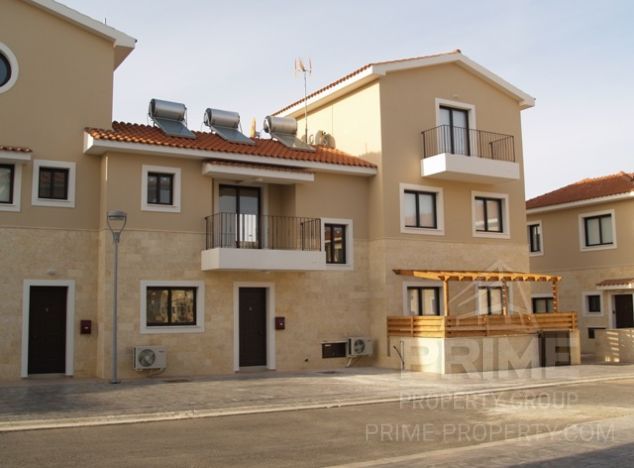 Townhouse in  (Kapparis) for sale