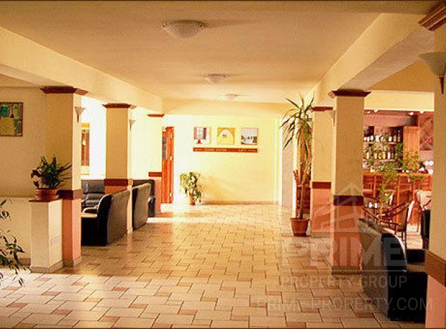 Hotel Commercial in  (Kakopetria) for sale
