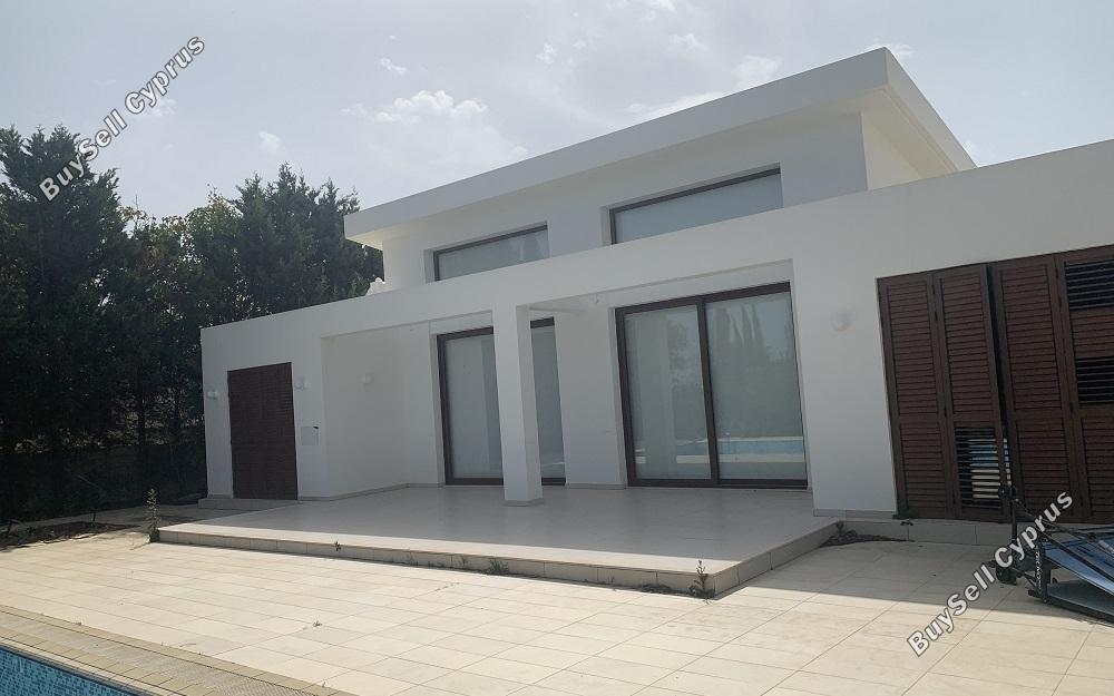 Detached house in Famagusta (847301) for sale