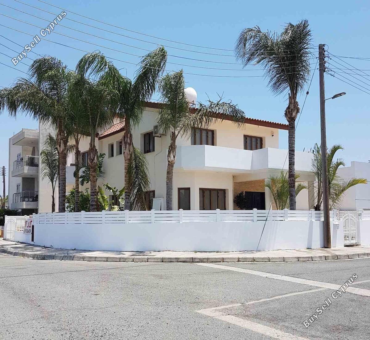 Detached house in Larnaca (Aradippou) for sale
