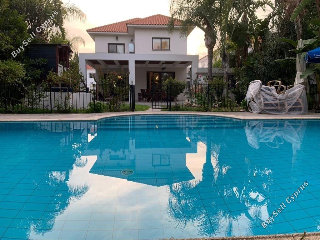 Detached house in Larnaca (Dekeleia) for sale