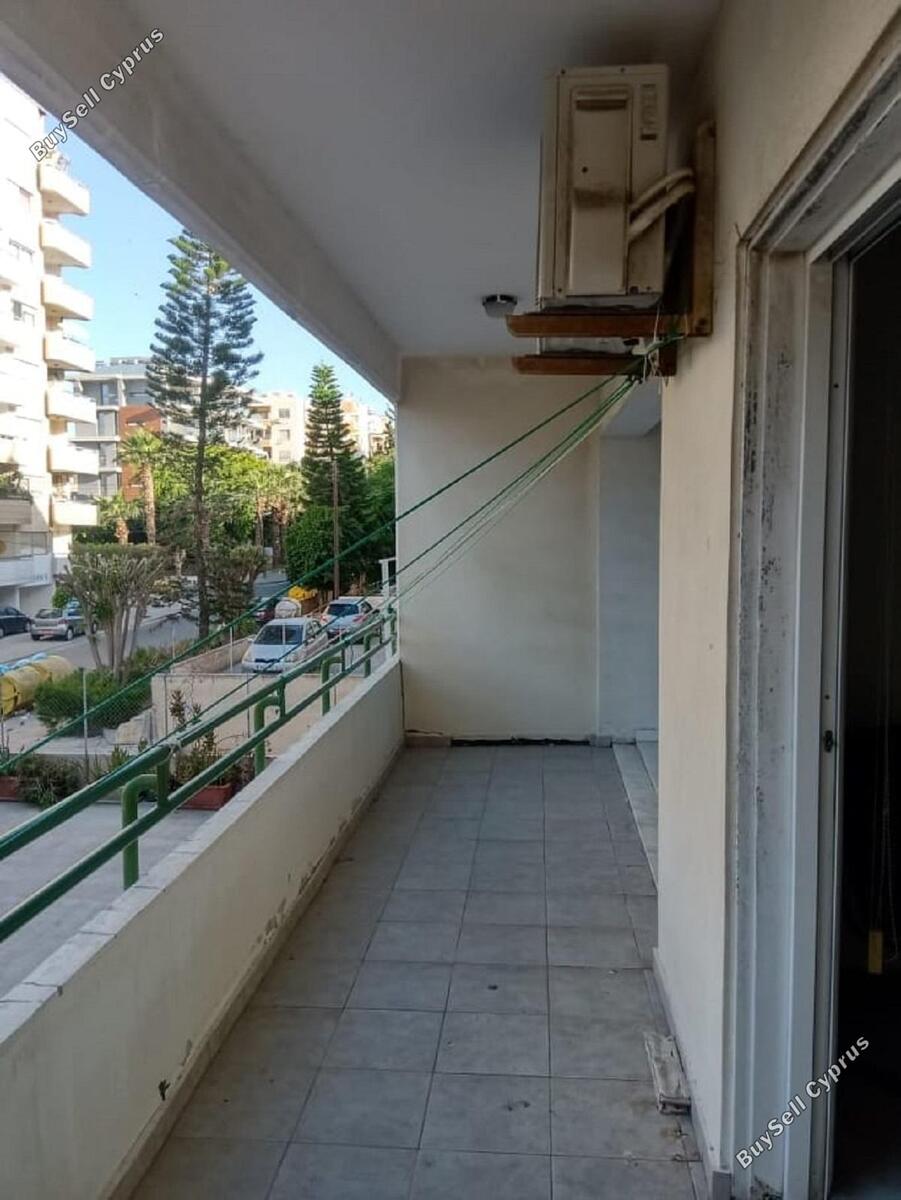 Apartment in Limassol Neapolis for sale Cyprus