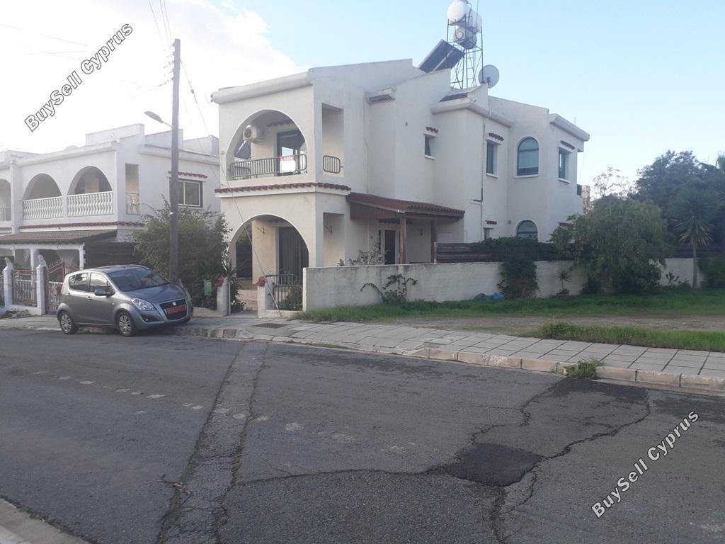 Detached house in Larnaca Oroklini for sale Cyprus