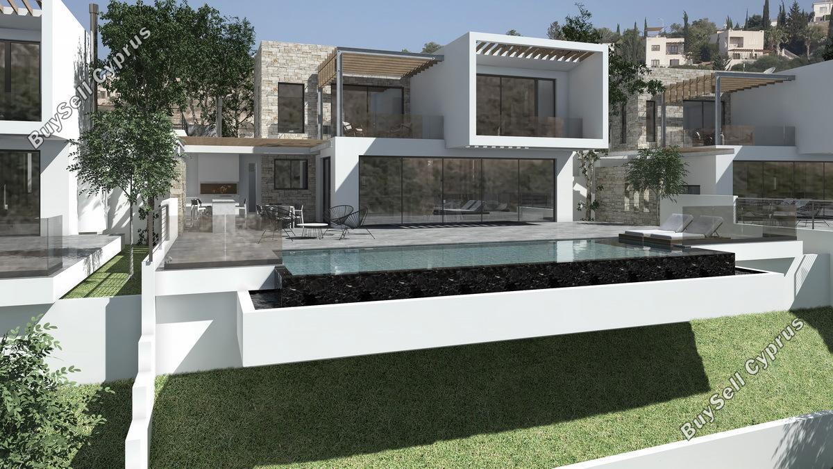 Detached house in Paphos Peyia for sale Cyprus