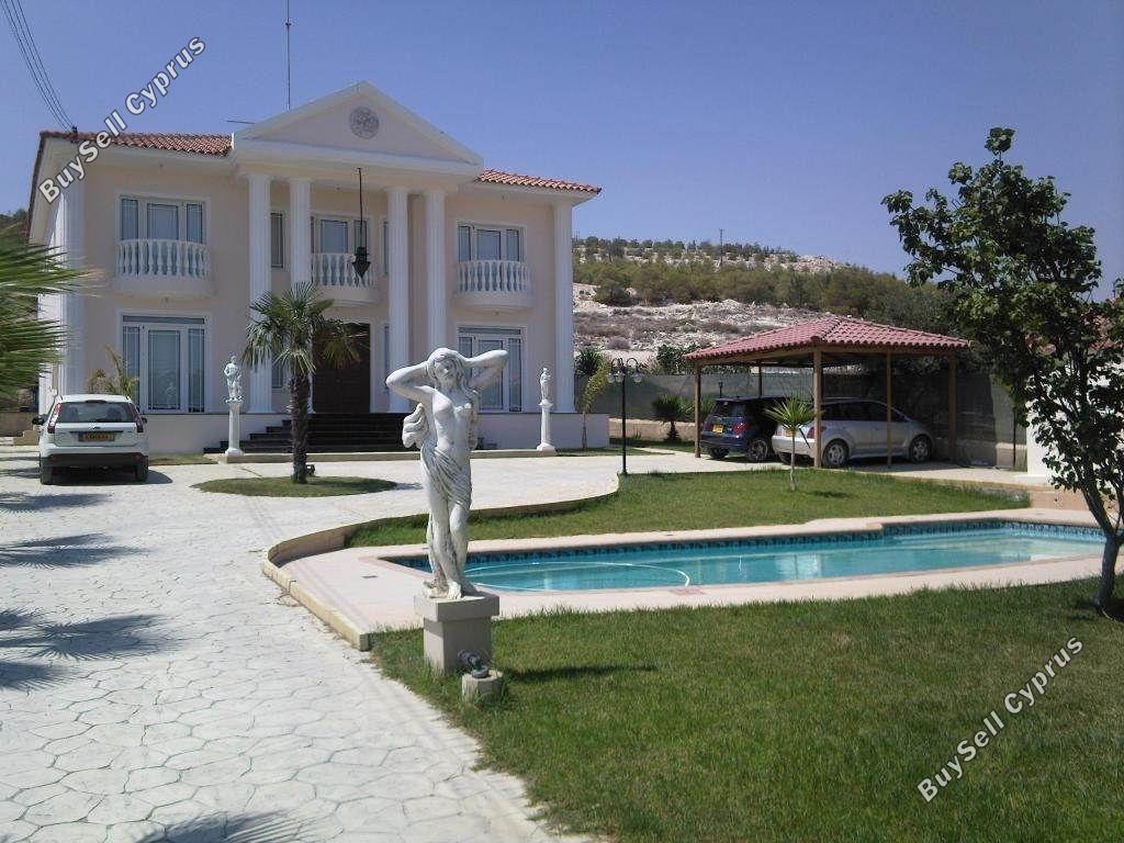 Detached house in Larnaca (Pyla) for sale