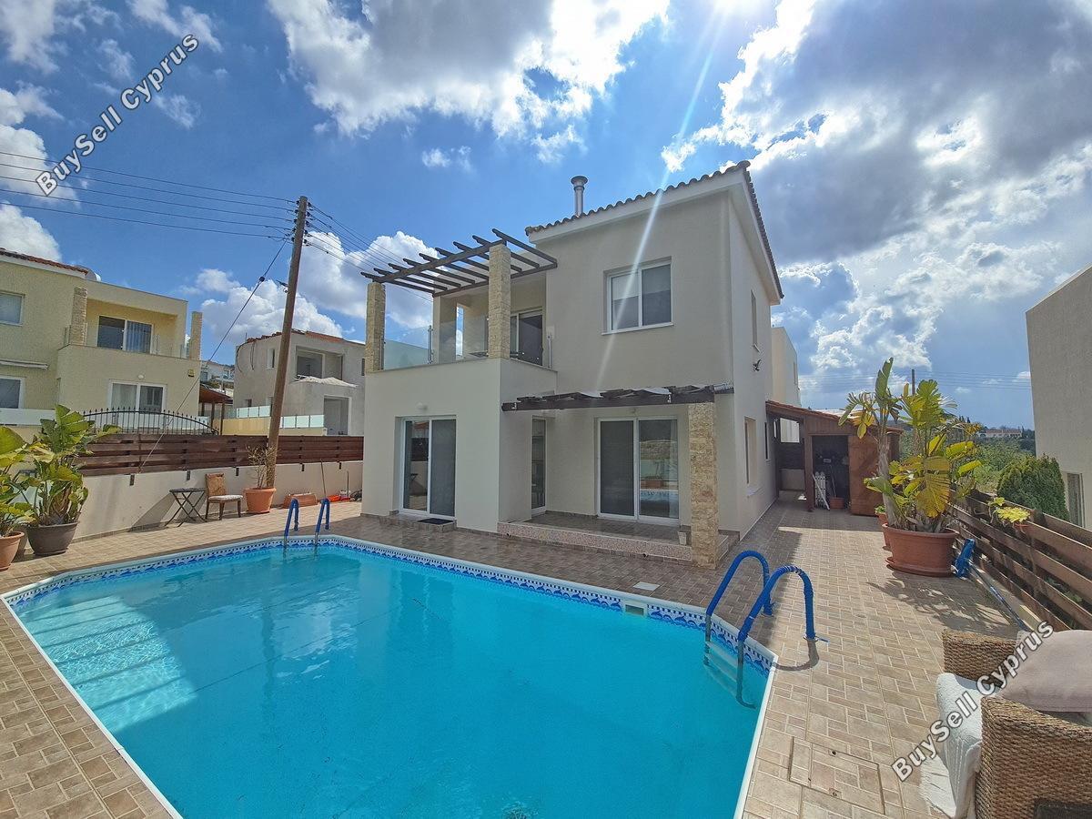 Detached house in Paphos (Tala) for sale